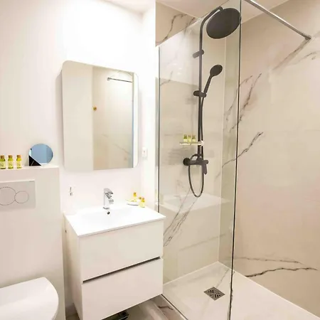 Chic 1-bedroom Steps Away From La Croisette