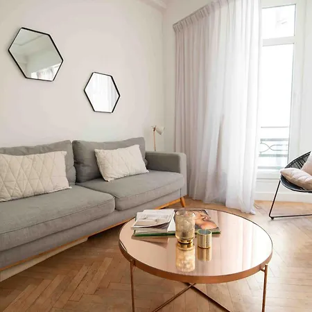 Chic 1-bedroom Steps Away From La Croisette Apartment